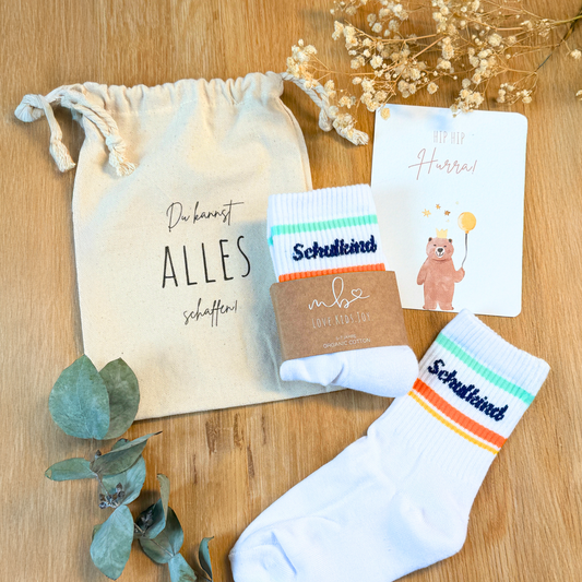 Schulkind Socken Bunt | Geschenk zur Einschulung