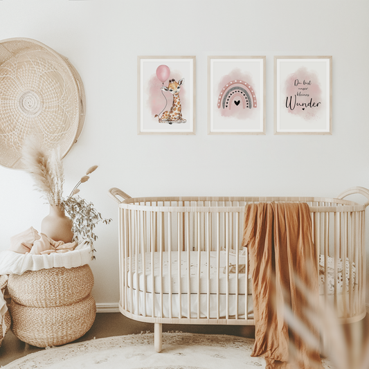 Kinderzimmer Poster | 3er Set A4 | Giraffe & Luftballon rosa