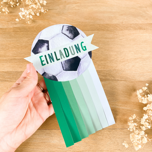 10 Einladungen zum Selberbasteln | Fußball