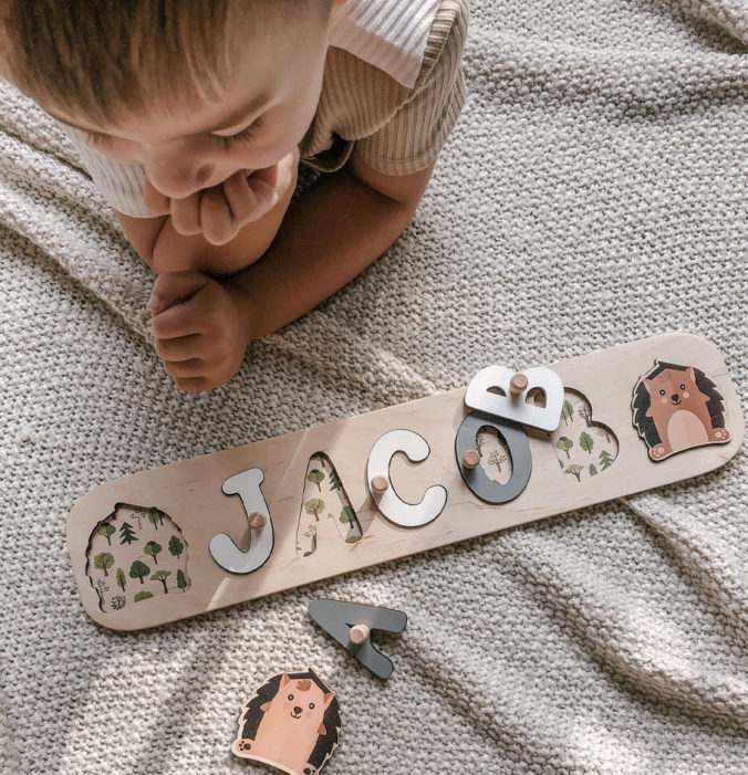 Personalisiertes Steckpuzzle für Babys