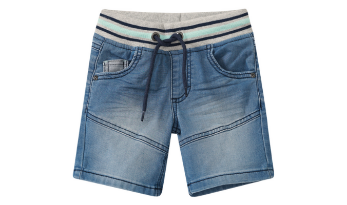 Shorts mit Used-Waschung
