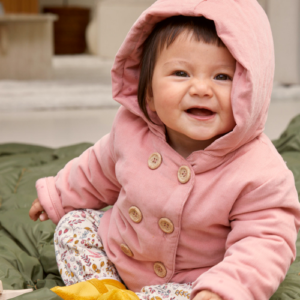 „Warm ums Herzchen“ Babykollektion bei Ernsting’s family