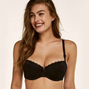 3 BHs bei Hunkemöller für nur 45€ statt bis zu 99€ - 50% sparen