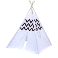 Playfun Indianerzelt Tipi mit Indianer Motiv drinnen und draußen