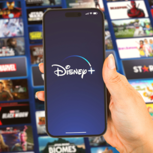 ❤️ 15€ sparen beim Jahresabo von Disney+ | Alle neuen Filme & Serien März 2023