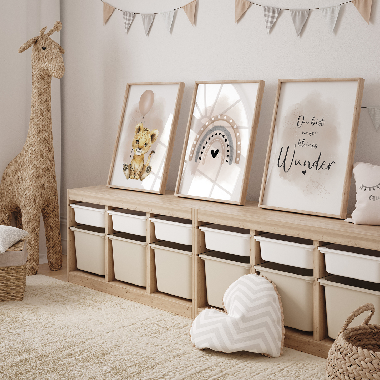 Kinderzimmer Poster | 3er Set A4 | Löwe & Luftballon beige