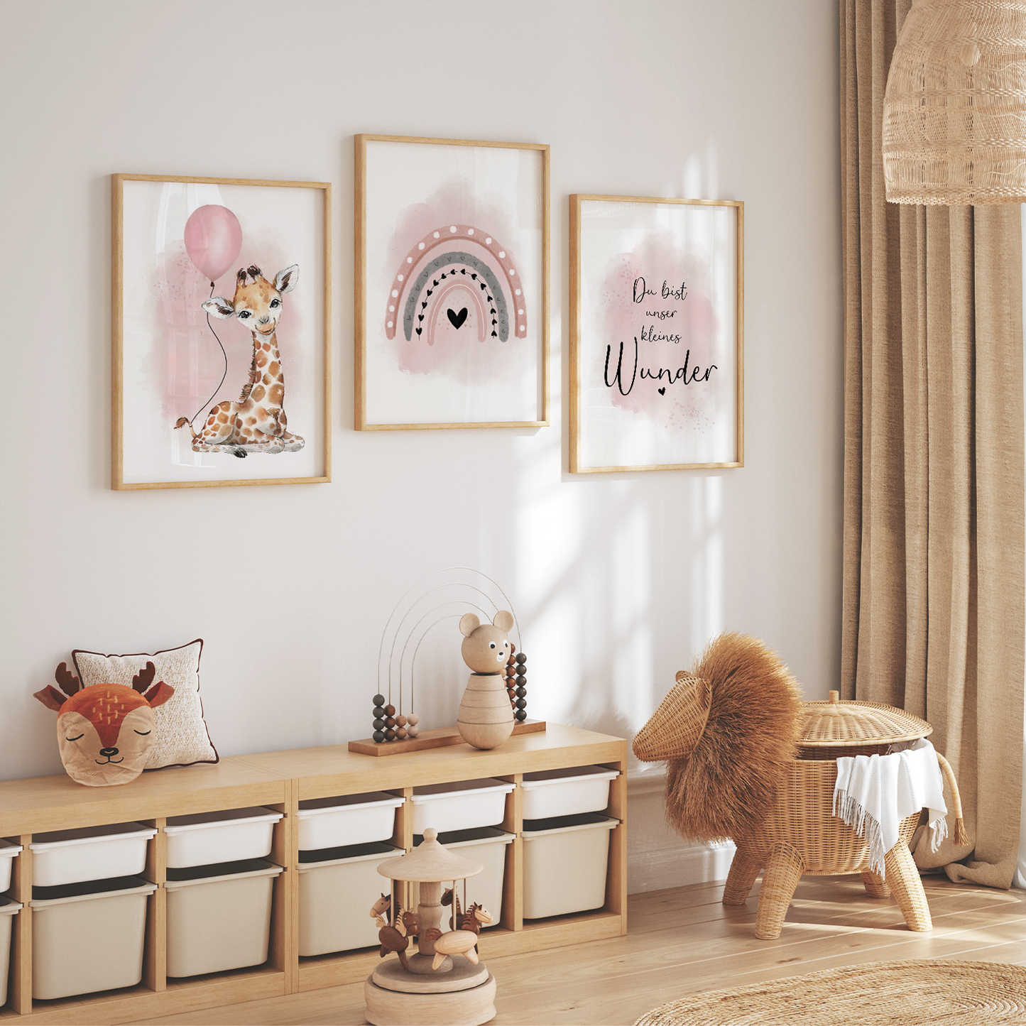 Kinderzimmer Poster | 3er Set A4 | Giraffe & Luftballon rosa